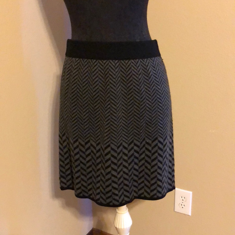 ❤️ Sweater Skirt in Chevron
